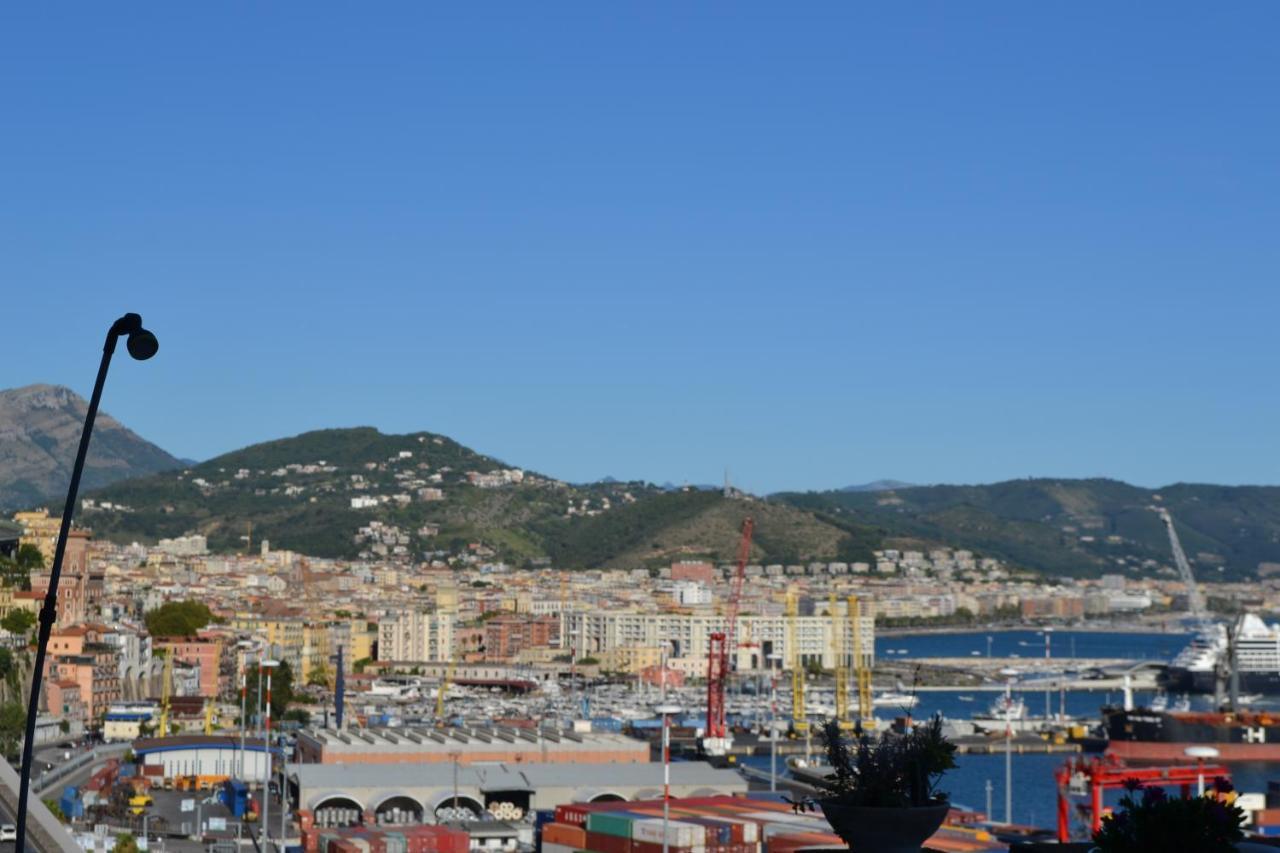 B&B Charming House Salerno Eksteriør bilde