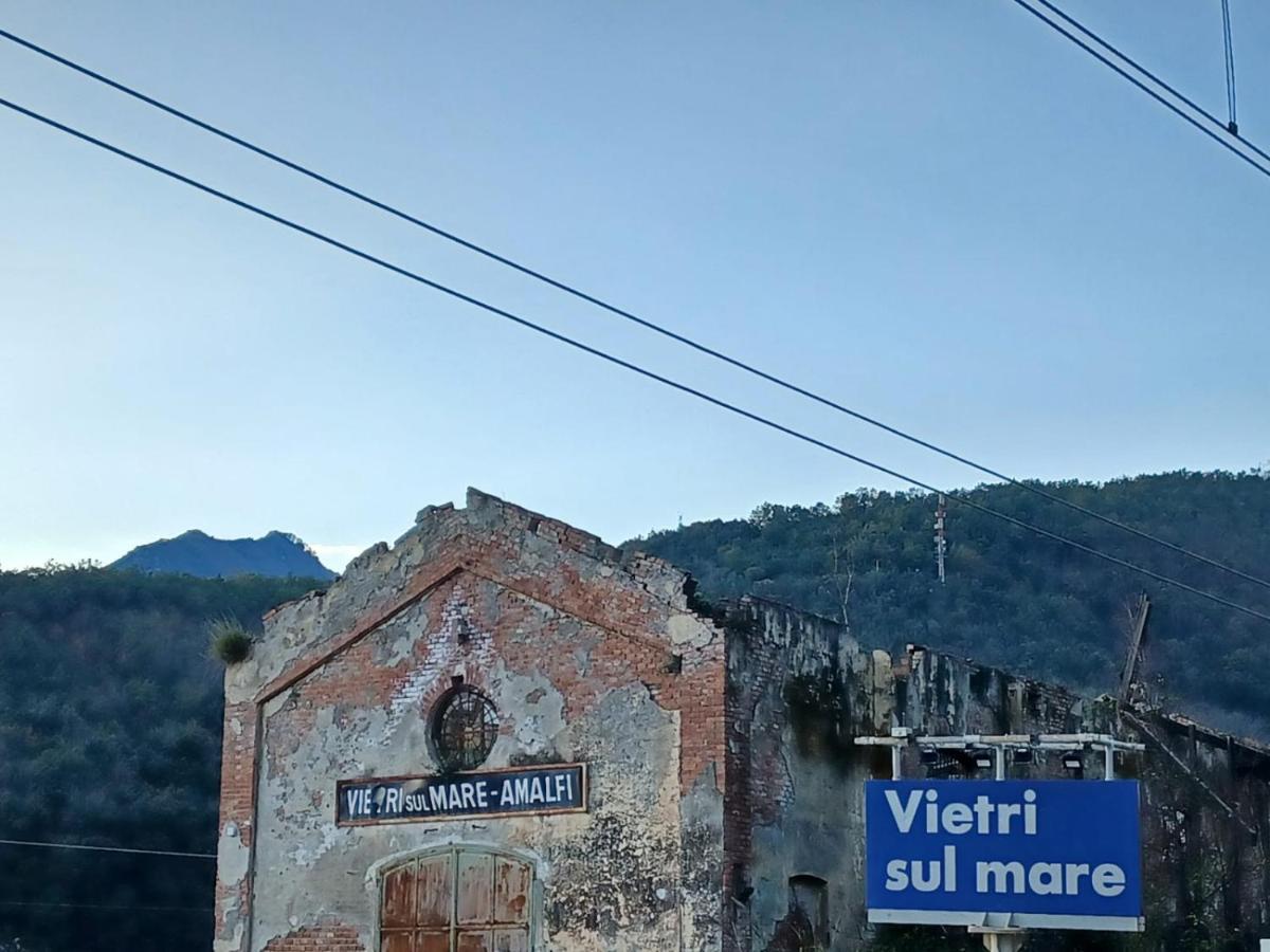 B&B Charming House Salerno Eksteriør bilde