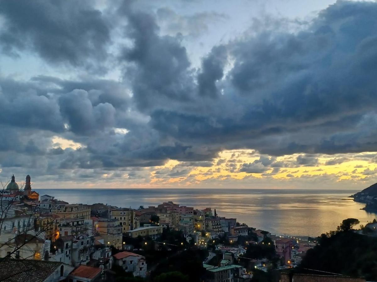 B&B Charming House Salerno Eksteriør bilde
