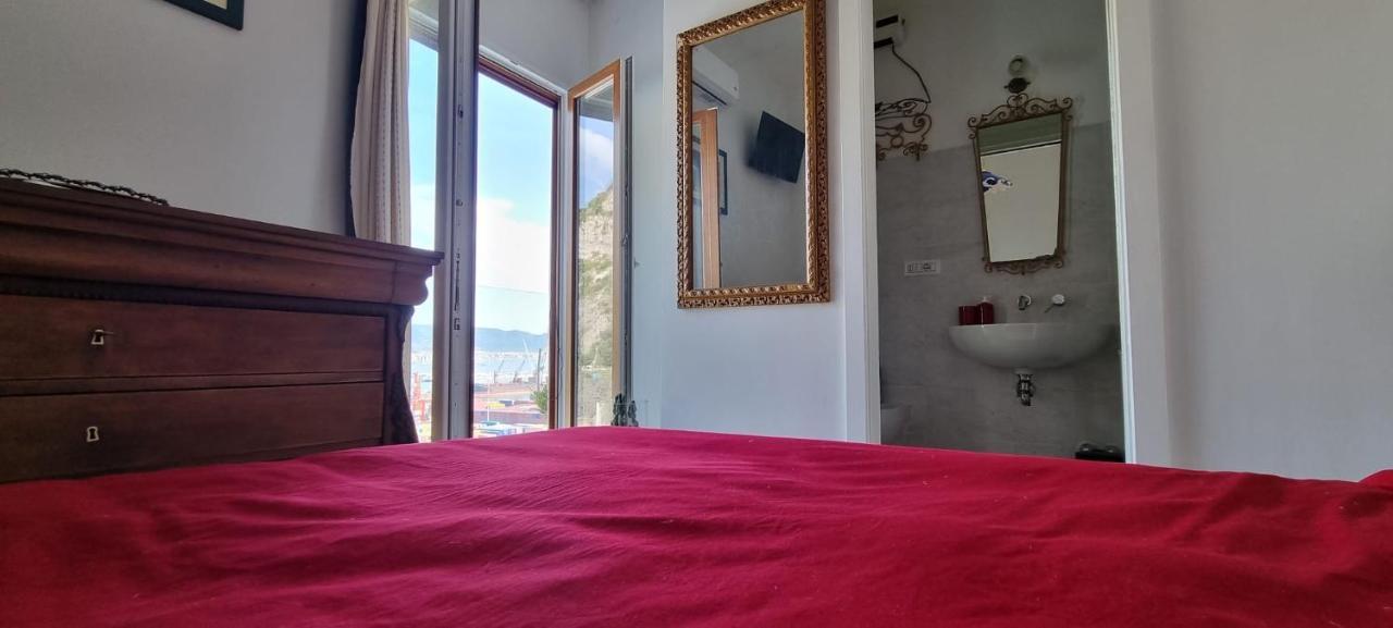 B&B Charming House Salerno Eksteriør bilde