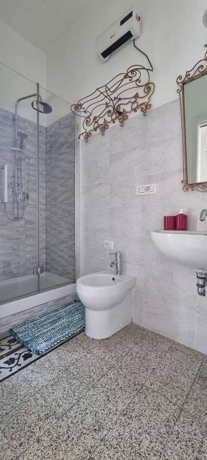 B&B Charming House Salerno Eksteriør bilde