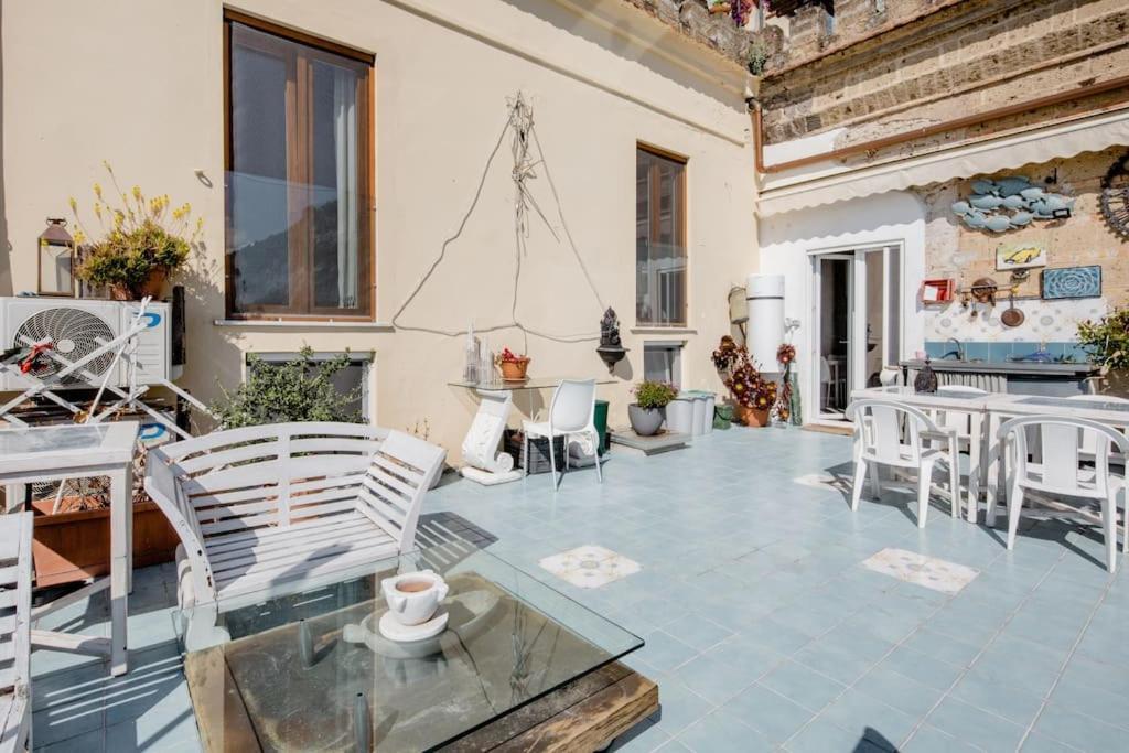B&B Charming House Salerno Eksteriør bilde